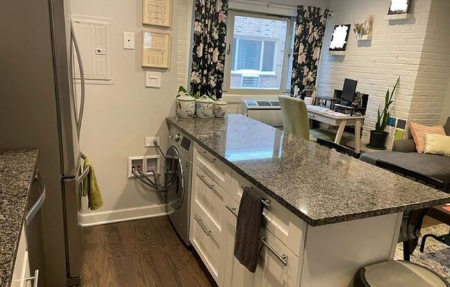 Lakeview Apartments!