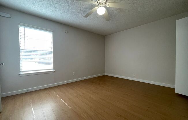 1 bed, 1 bath, 700 sqft, $1,054, Unit ELP2202-158