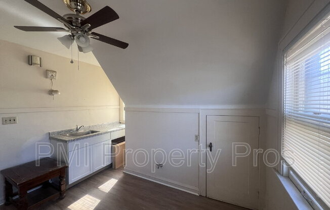 3403 A N 36 ST