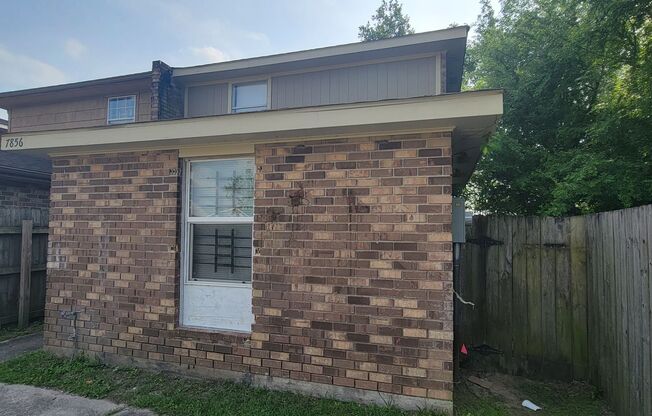 Newly Renovated 3 bedroom 2 bath town home