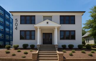 504 Boulevard NE