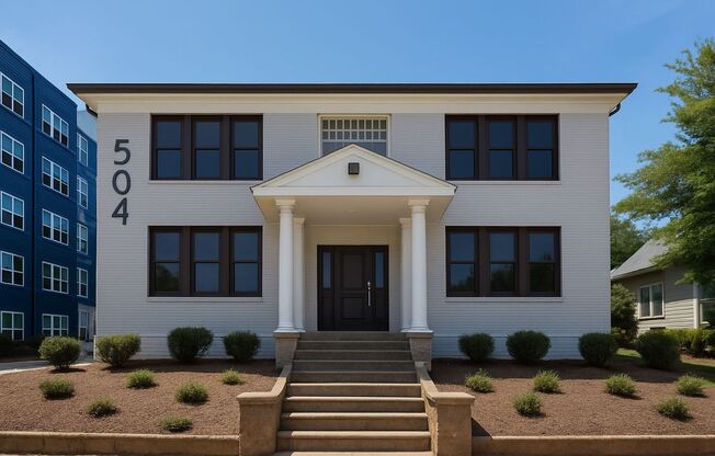 504 Boulevard NE