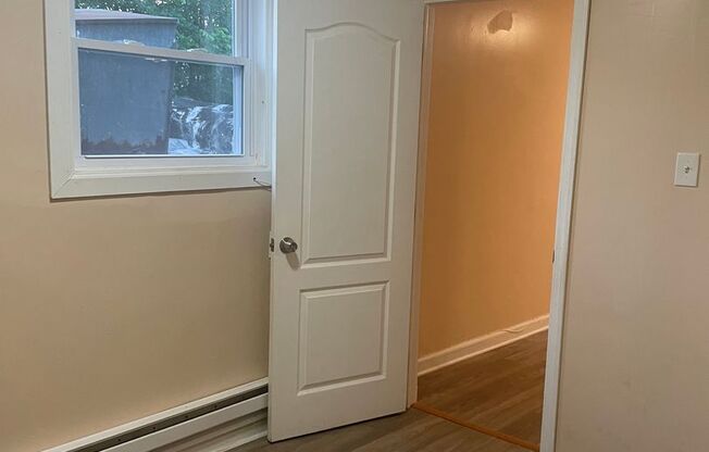 1 bed, 1 bath, 600 sqft, $1,599, Unit Apt 2