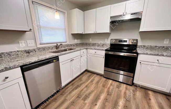 923 CANTERBURY CT