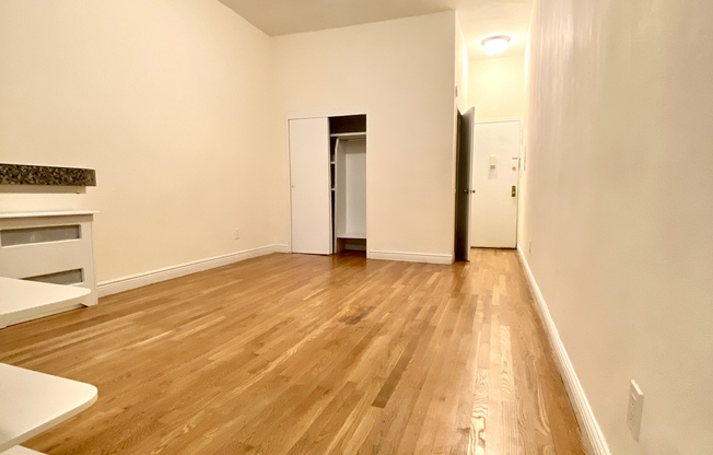 Studio, 1 bath, $2,475, Unit 1C