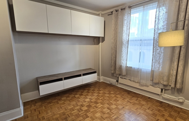 1 bed, 1 bath, 459 sqft, $3,100, Unit 10C