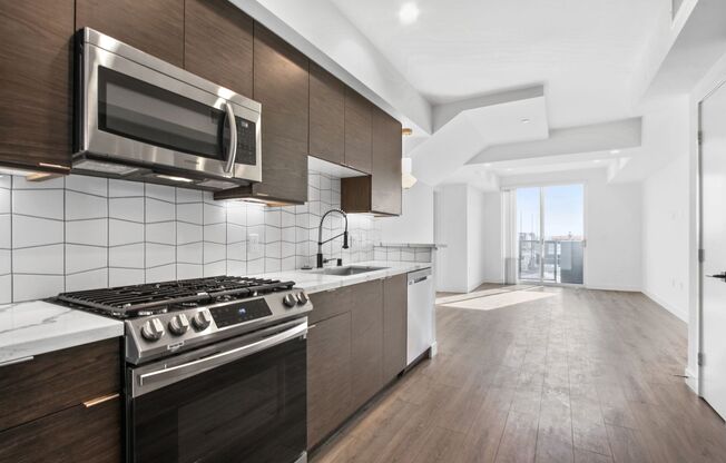 1 bed, 1 bath, 621 sqft, $3,150, Unit 503