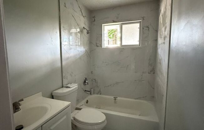 5035 Westchase Court Unit 4