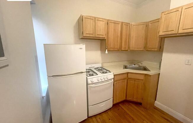 612 W 137 ST