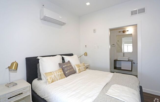 1 bed, 1 bath, 478 sqft, $1,710, Unit 401