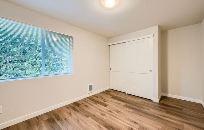 2 beds, 1.5 baths, 900 sqft, $2,195, Unit Unit 06