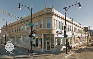5556 W BELMONT
