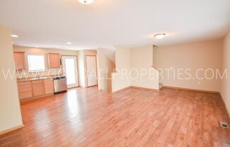 2 beds, 2.5 baths, $1,595