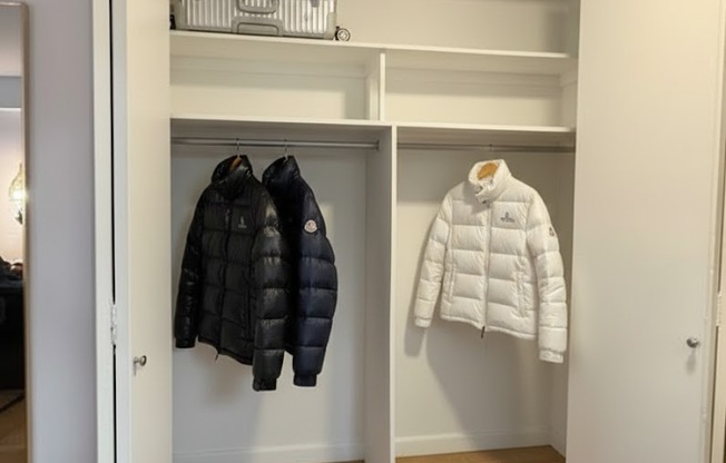 1 bed, 1 bath, 650 sqft, $4,650, Unit 6E