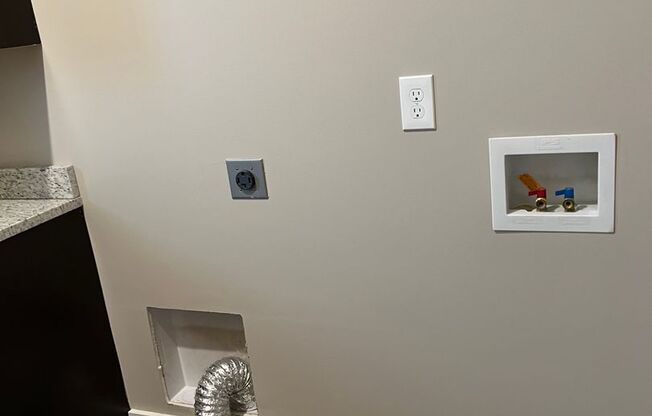 1 bed, 1 bath, 780 sqft, $960, Unit 124