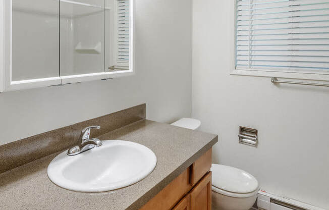 Welcome to Villa D'Shirl-Lee Apartments