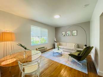 1 bed, 1 bath, 500 sqft, $1,925