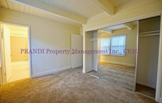 25 WILLOW AVE
