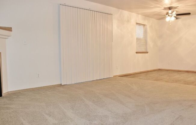 3 beds, 2 baths, 1,075 sqft, $1,750, Unit 309