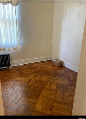 4 beds, 1 bath, $3,400