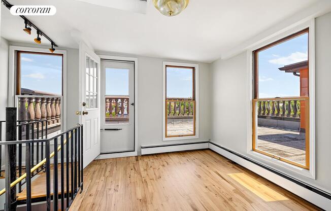 557 6 AVE