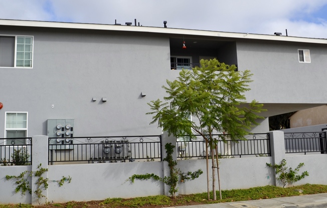 Gorgeous 2/2 with Assigned Parking! In Unit Washer & Dryer! Gated Community! Centrally Located!