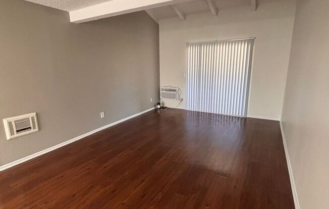 1 bed, 1 bath, 780 sqft, $2,425, Unit 122