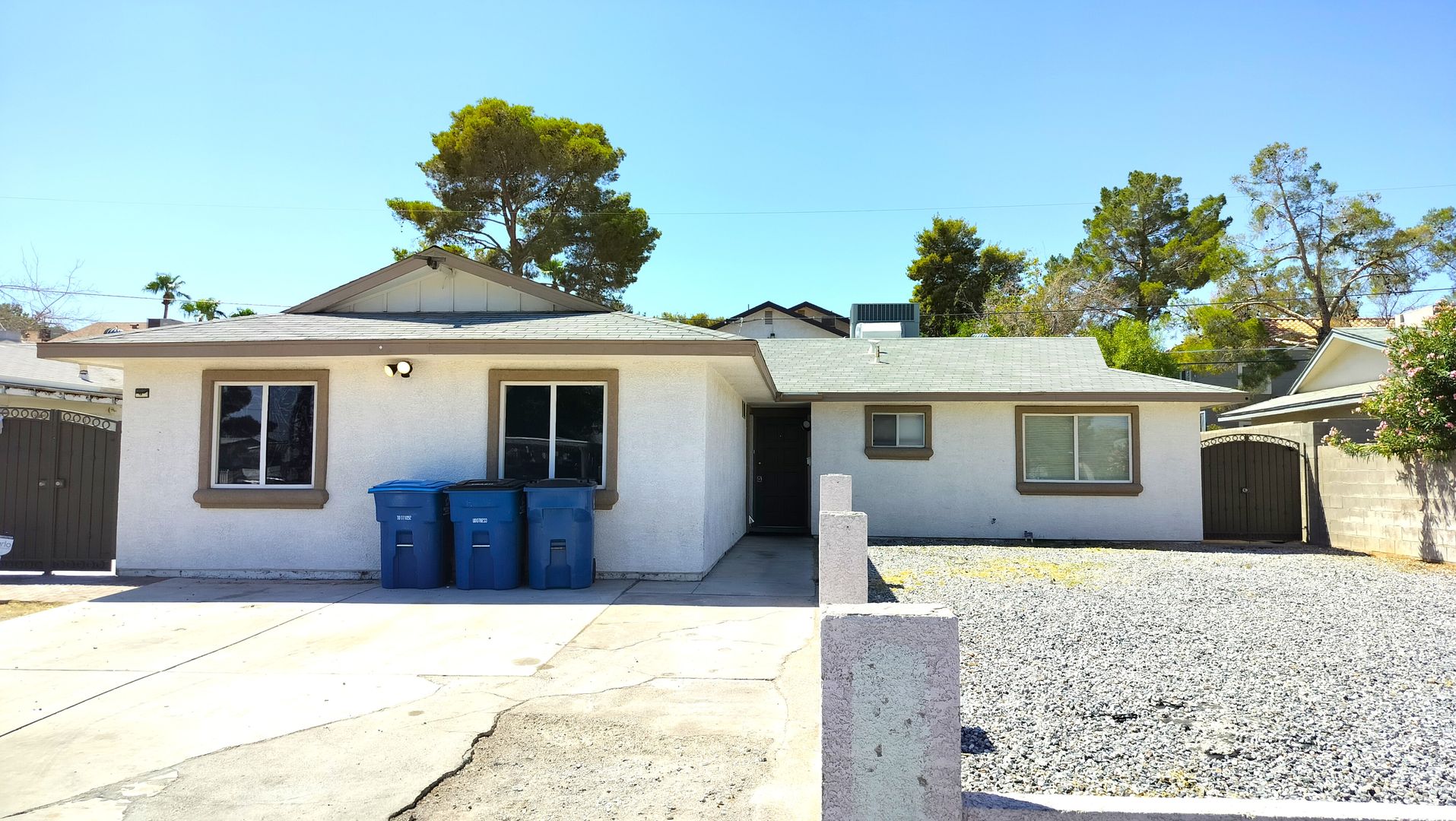 5821 EUGENE AVE