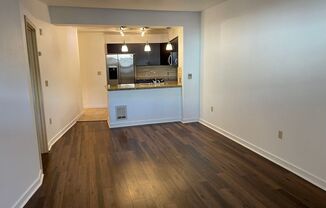 1 bed, 1 bath, $2,095, Unit UNIT 110