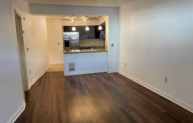 Beautiful  1-bed, 1-bath condo in Ballard Seattle for rent!