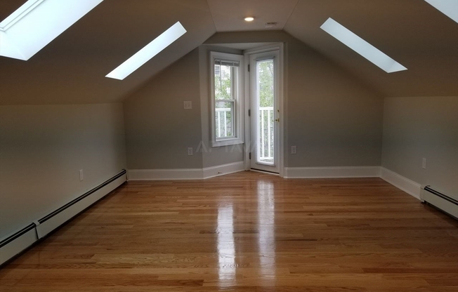 35 WHITFIELD RD