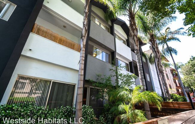 7244 Hillside- fully renovated unit in Hollywood