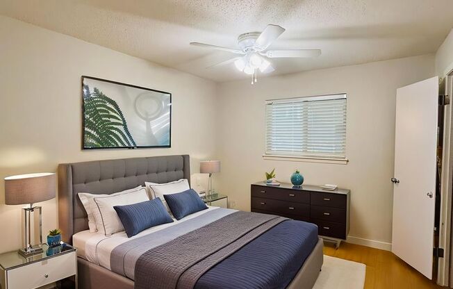 1 bed, 1 bath, 596 sqft, $1,299, Unit WIL-335