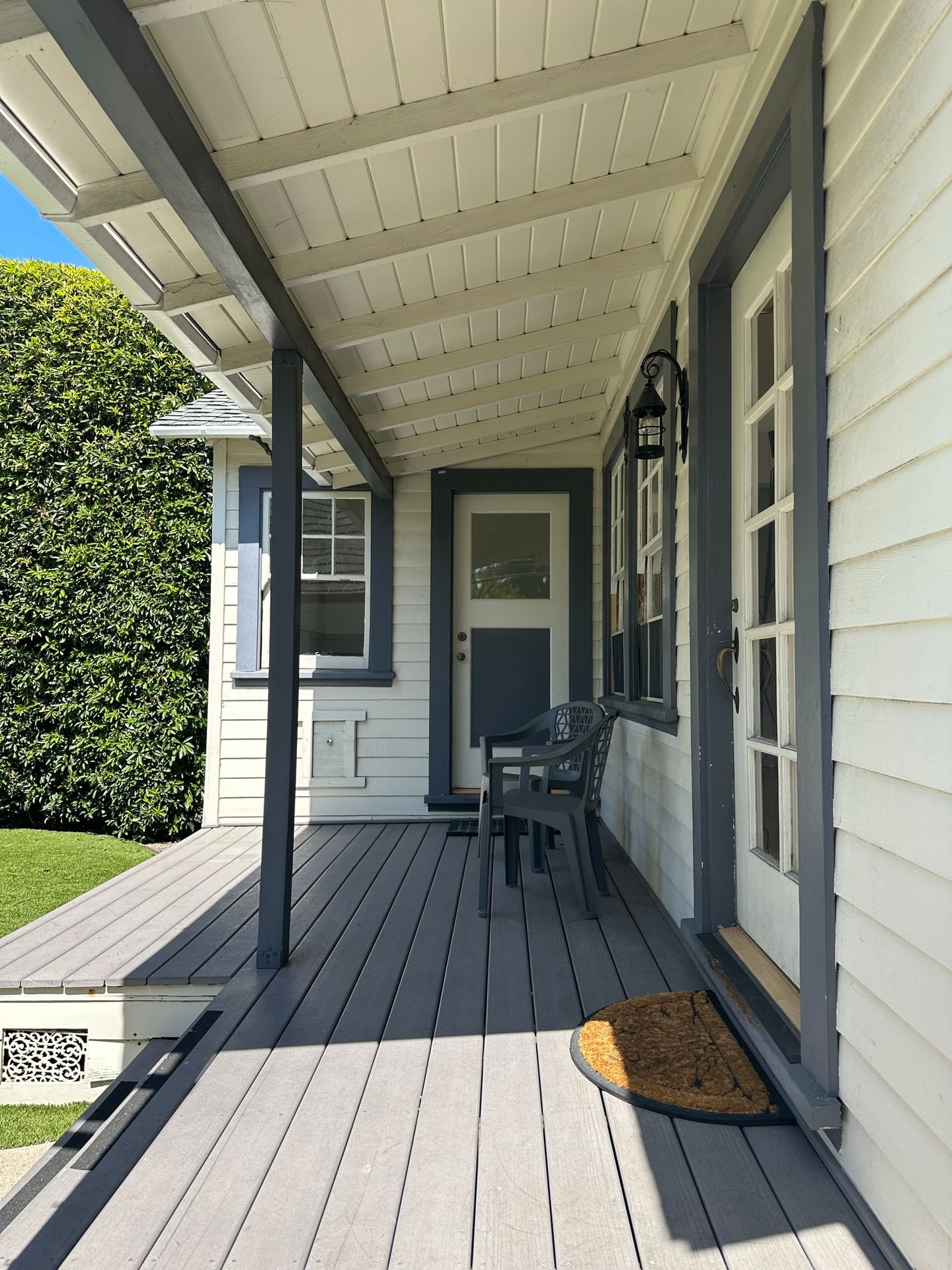 Charming Burlingame Cottage with Private Yard