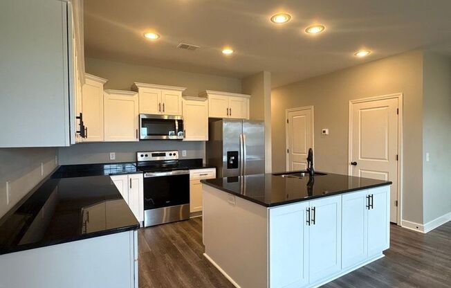 Beautifully Renovated 3BR/2.5BA! Spacious & Move In Ready!