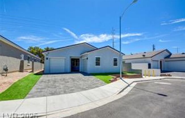 Beautiful 4 bedroom House