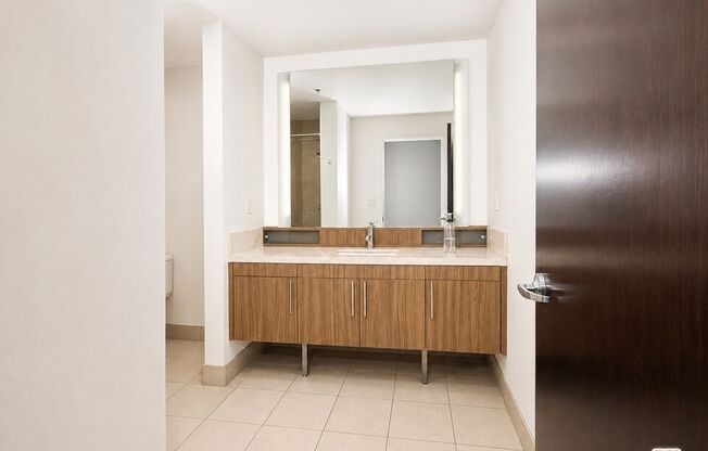 1 bed, 1 bath, 1,030 sqft, $3,200, Unit 1510