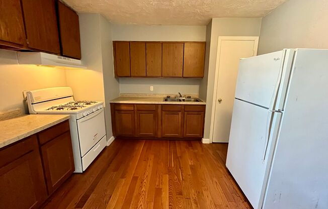 Boyd Street 4822-4826 Sahler