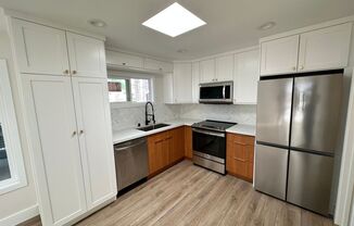 1 bed, 1 bath, $2,395