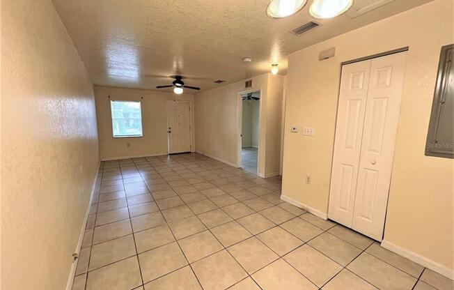 966 22 AVE S