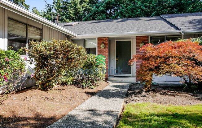 3 Bedroom 2 bathroom Home for Rent!