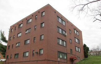 1 Glen Elm Dr