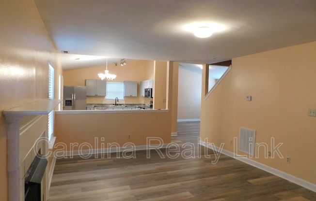 218 TOM HUNTER RD