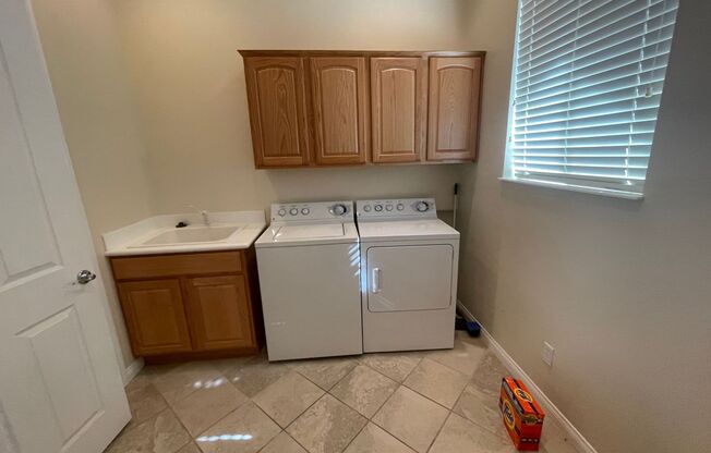 2 beds, 2 baths, $2,450