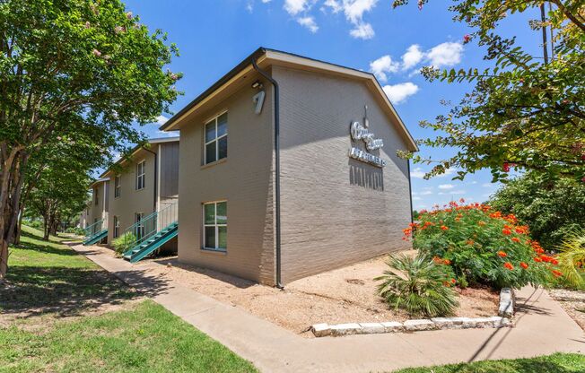 City Scene Apartments