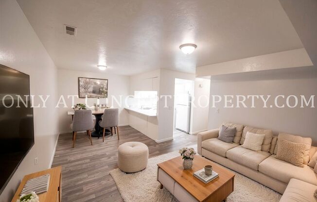 2 beds, 2 baths, 1,100 sqft, $1,399, Unit 4070 21