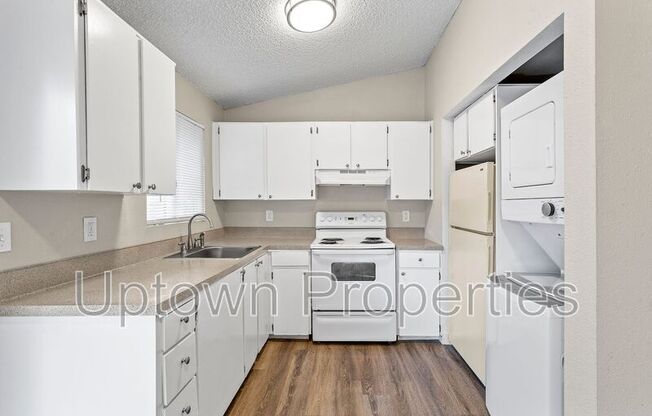 19757 SW 68 AVE