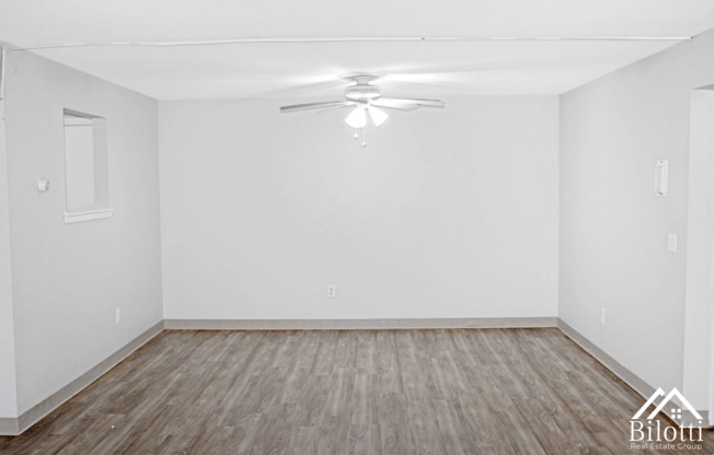 3 beds, 2 baths, 1,104 sqft, $1,925, Unit 262-11