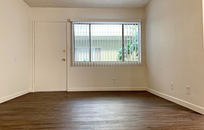 1 bed, 1 bath, 615 sqft, $1,775, Unit 22