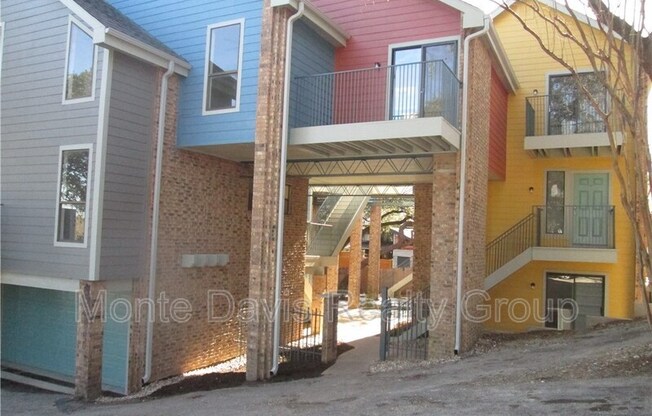 513 South Park Drive